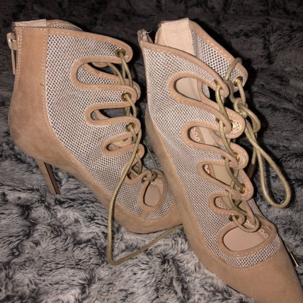 Lola shoetique heels